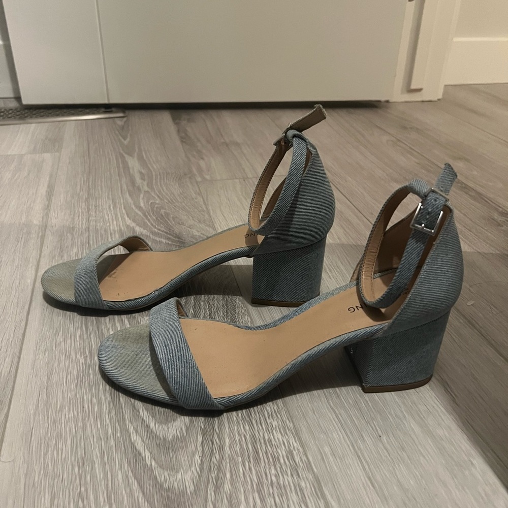 Jean sandals